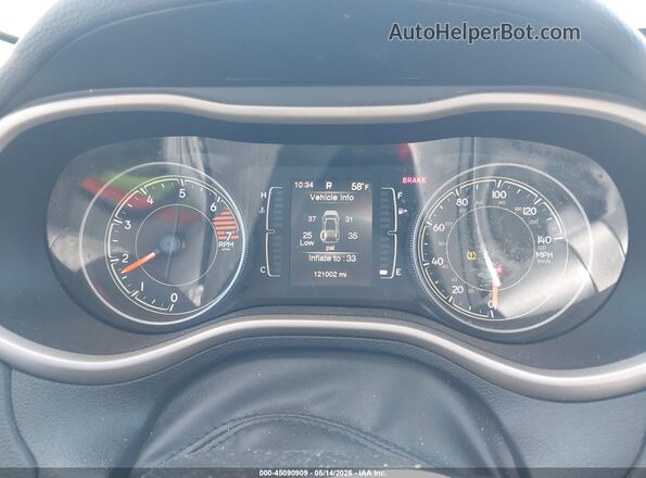 1C4PJLCB2JD504182 2018 JEEP CHEROKEE Белый Вид задних сидений