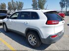 2018 Jeep Cherokee Latitude Fwd White vin: 1C4PJLCB2JD524321