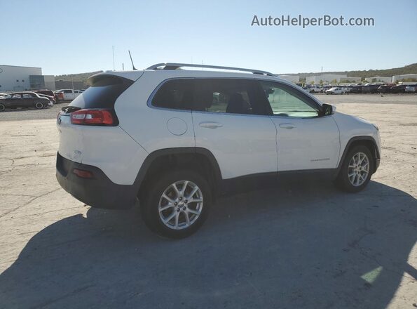 1C4PJLCB3HW592674 2017 JEEP CHEROKEE Белый Задняя правая четверть