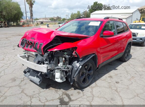 1C4PJLCB4JD620306 2018 JEEP CHEROKEE Красный Передняя левая четверть