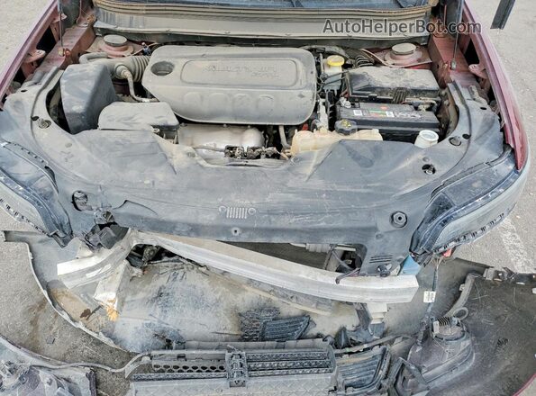 1C4PJLCB4KD284996 2019 JEEP CHEROKEE Бордовый Вид подкапотного пространства
