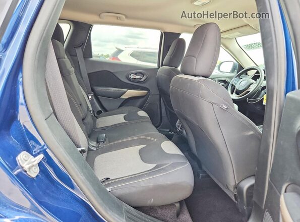 1C4PJLCB6JD524872 2018 JEEP CHEROKEE Blue Սալոնի հետևի տեսք