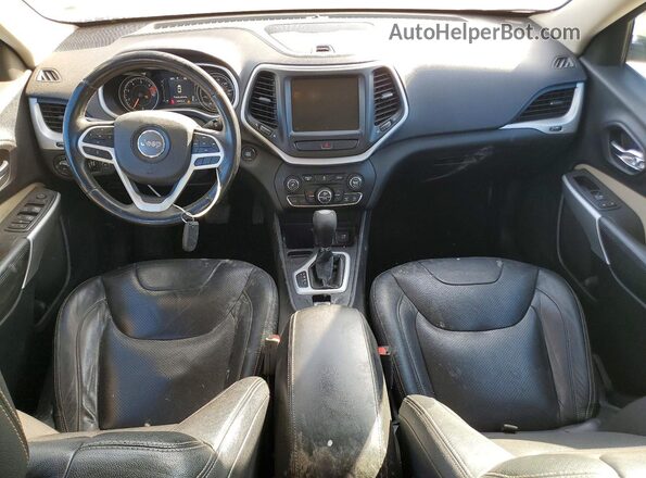 1C4PJLCB7HW662435 2017 JEEP CHEROKEE Черный Вид панели приборов