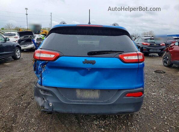 1C4PJLCB7JD540482 2018 JEEP CHEROKEE Blue Widok z tyłu