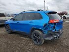 2018 Jeep Cherokee Latitude Blue vin: 1C4PJLCB7JD540482