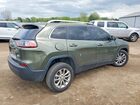 2019 Jeep Cherokee Latitude Green vin: 1C4PJLCB8KD122739