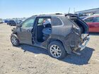 2018 Jeep Cherokee Latitude Black vin: 1C4PJLCB9JD536997