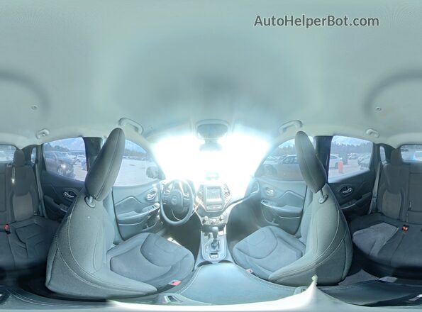 1C4PJLCB9KD366870 2019 JEEP CHEROKEE Черный Панорамный вид салона 360°