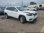 2019 Jeep Cherokee Latitude Fwd White vin: 1C4PJLCB9KD405845
