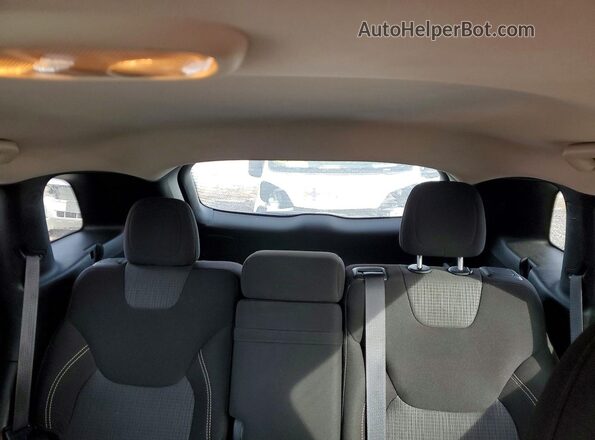 1C4PJLCS2HW586462 2017 JEEP CHEROKEE Gray Vista de los asientos traseros