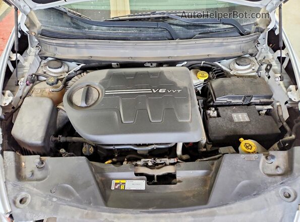 1C4PJLCS2HW642416 2017 JEEP CHEROKEE Белый Вид подкапотного пространства