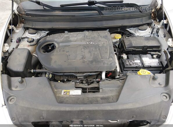 1C4PJLCX5JD560483 2018 JEEP CHEROKEE Бирюзовый Вид сзади