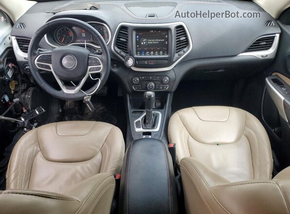 1C4PJLDB3JD524603 2018 JEEP CHEROKEE Белый Вид панели приборов