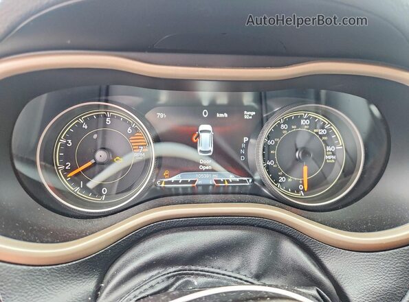 1C4PJLDB8HW585914 2017 JEEP CHEROKEE Silver ხელსაწყოთა პანელის ხედი