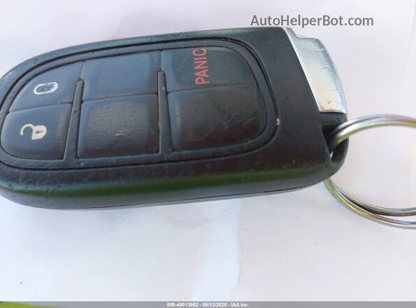 1C4PJLLB0KD160014 2019 JEEP CHEROKEE White Vista del salpicadero