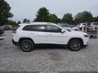 2019 Jeep Cherokee Latitude Plus Fwd White vin: 1C4PJLLB0KD160014