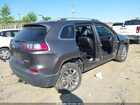 2019 Jeep Cherokee Latitude Plus Fwd Gray vin: 1C4PJLLB1KD184659