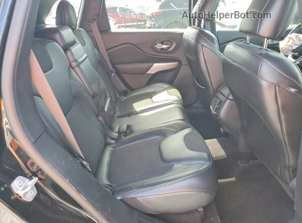 1C4PJLLB5JD520134 2018 JEEP CHEROKEE Черный Вид задней части салона