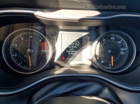 1C4PJLLB6MD203791 2021 JEEP CHEROKEE Gray ხელსაწყოთა პანელის ხედი