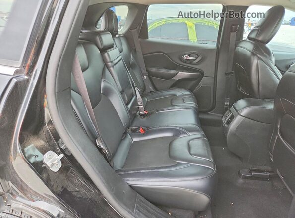 1C4PJLLB8KD357853 2019 JEEP CHEROKEE Black Widok wnętrza z tyłu