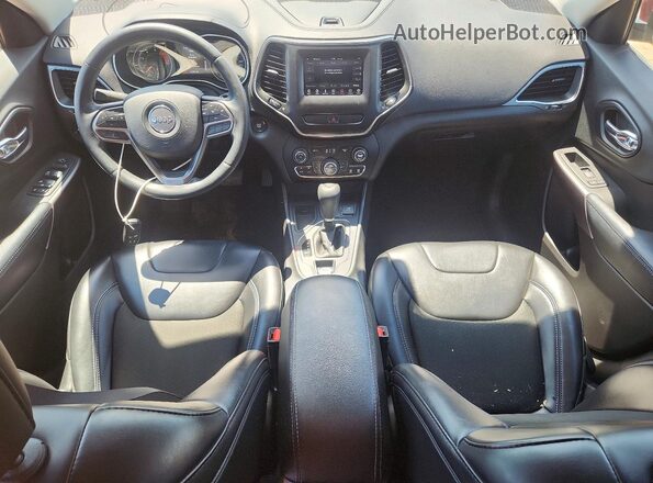 1C4PJLLN2KD171705 2019 JEEP CHEROKEE Темно-бордовый Вид панели приборов