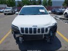 2019 Jeep Cherokee Latitude Plus Fwd White vin: 1C4PJLLX0KD305290