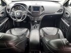 2019 Jeep Cherokee Latitude Plus White vin: 1C4PJLLX4KD469674