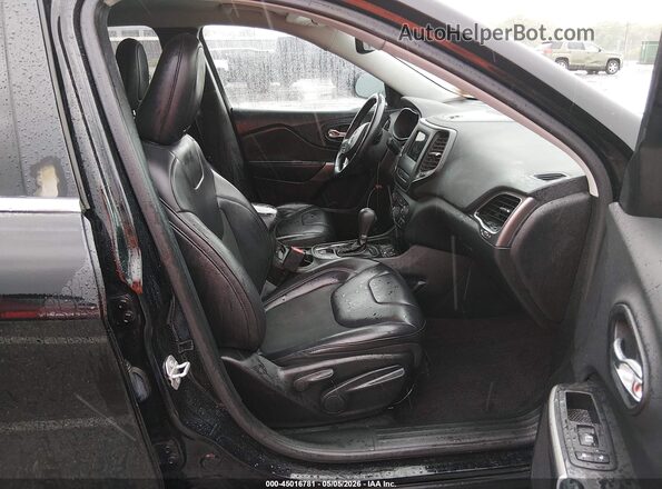 1C4PJLLX8KD109744 2019 JEEP CHEROKEE Черный Вид салона спереди