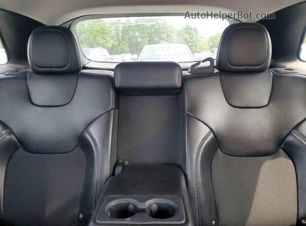 1C4PJLLX8KD110666 2019 JEEP CHEROKEE Черный Вид задних сидений