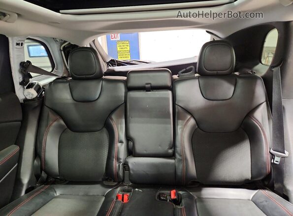 1C4PJMBN4LD539469 2020 JEEP CHEROKEE White Вид задніх сидінь