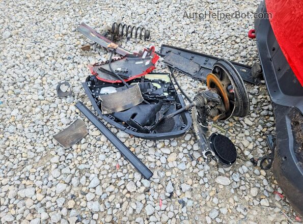1C4PJMBS2HW574819 2017 JEEP CHEROKEE Red Вид підкапотного простору