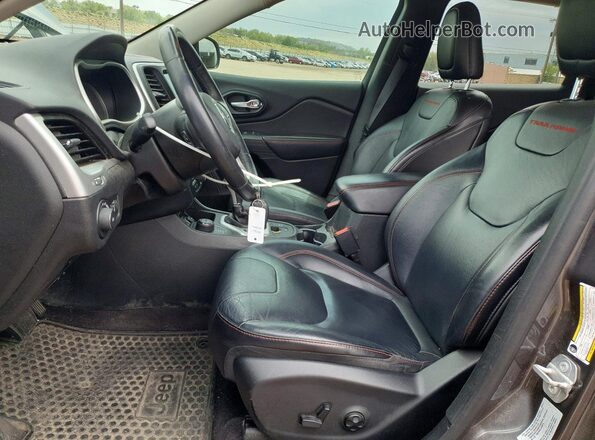 1C4PJMBS4GW278036 2016 JEEP CHEROKEE Серый Вид салона спереди