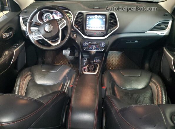 1C4PJMBS4HW629027 2017 JEEP CHEROKEE Черный Вид панели приборов