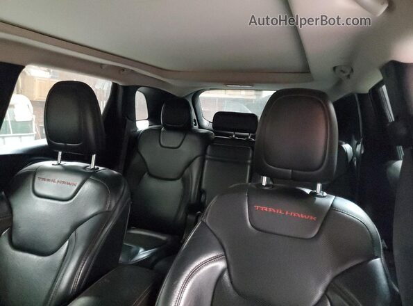1C4PJMBS4HW629027 2017 JEEP CHEROKEE Черный Вид задних сидений
