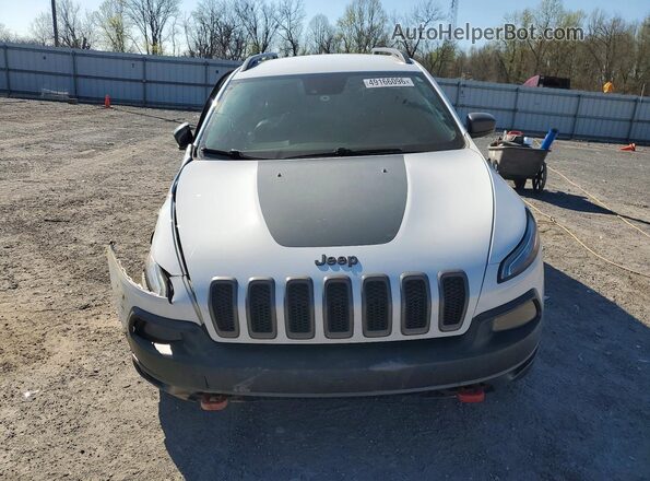 1C4PJMBS7GW110052 2016 JEEP CHEROKEE White Widok z przodu