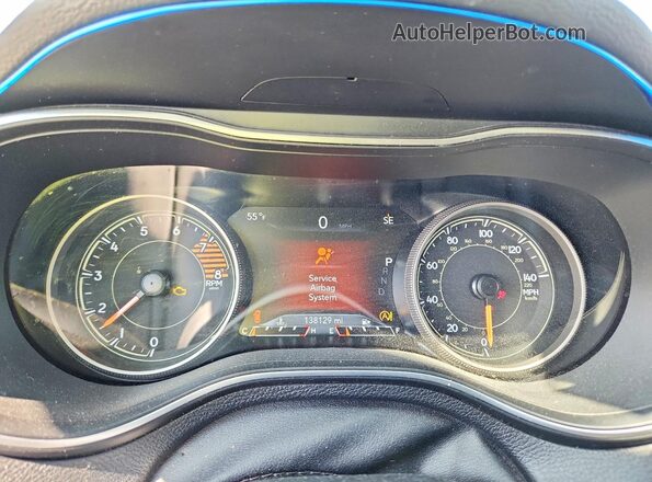 1C4PJMBX0KD431124 2019 JEEP CHEROKEE Green Вид щитка приладів