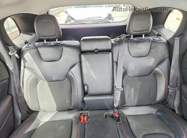 1C4PJMBX0LD571918 2020 JEEP CHEROKEE Серебряный Вид задних сидений