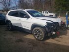 2019 Jeep Cherokee Trailhawk White vin: 1C4PJMBX1KD397582