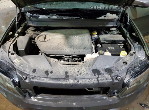 1C4PJMBX2MD180853 2021 JEEP CHEROKEE Green Engine compartment view