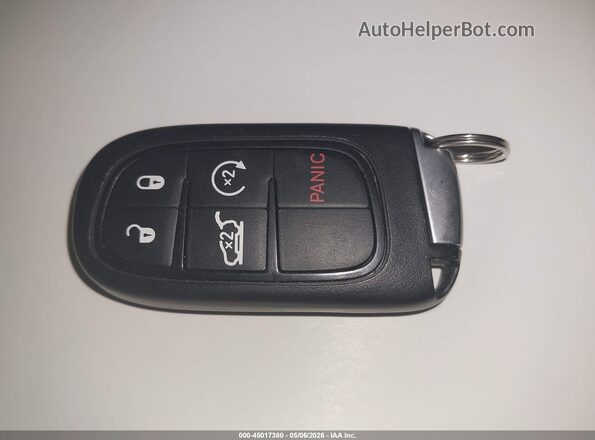 1C4PJMBX8KD352686 2019 JEEP CHEROKEE Серый Вид панели приборов
