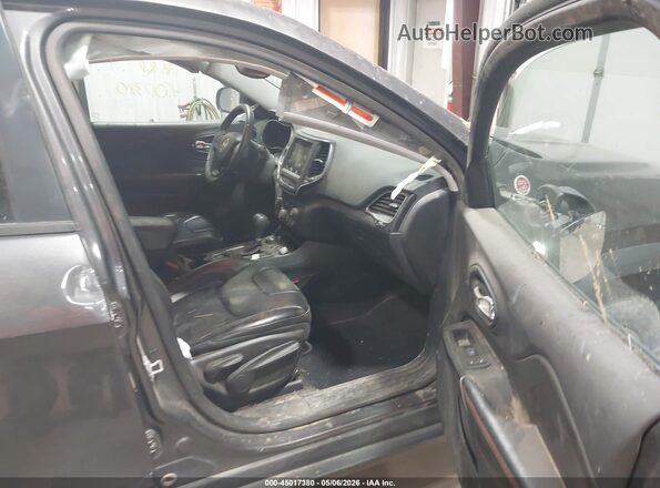 1C4PJMBX8KD352686 2019 JEEP CHEROKEE Серый Вид салона спереди