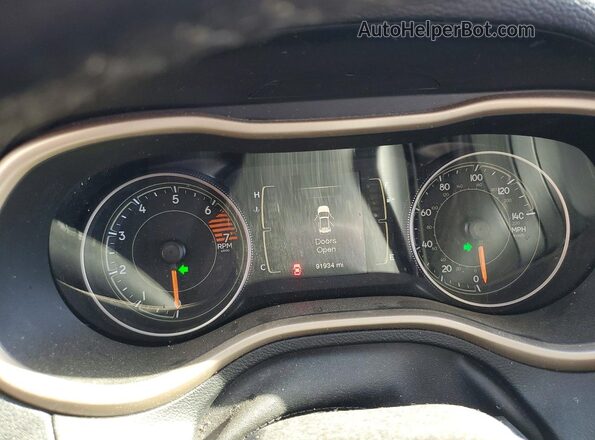 1C4PJMCB0GW236591 2016 JEEP CHEROKEE Burgundy Սարքավորումների վահանակի տեսք