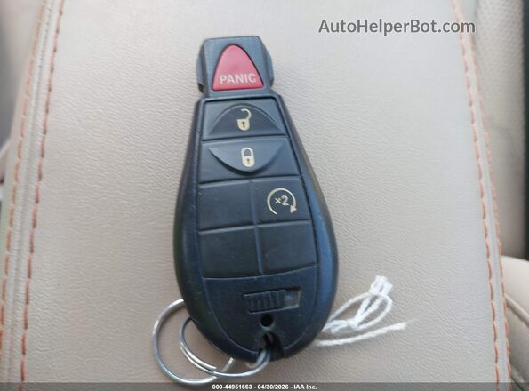 1C4PJMCB2KD469053 2019 JEEP CHEROKEE Burgundy Widok deski rozdzielczej