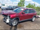 2019 Jeep Cherokee Latitude 4x4 Burgundy vin: 1C4PJMCB2KD469053