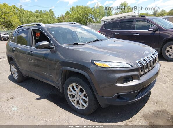 1C4PJMCB3HW632886 2017 JEEP CHEROKEE Серый Передняя правая четверть