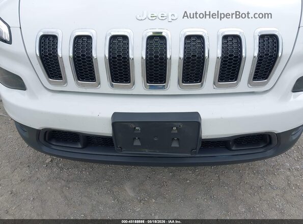 1C4PJMCB3JD528514 2018 JEEP CHEROKEE White Вид задньої частини салону