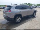 2019 Jeep Cherokee Latitude 4x4 Silver vin: 1C4PJMCB3KD278788