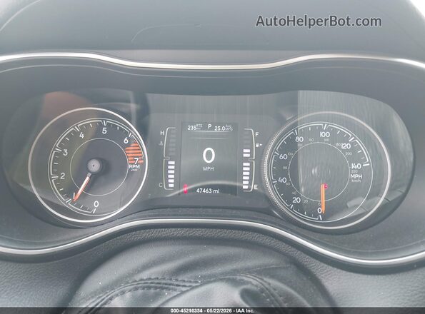 1C4PJMCB3KD278788 2019 JEEP CHEROKEE Silver Հետևի նստատեղերի տեսք