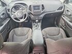 2019 Jeep Cherokee Latitude Серебряный vin: 1C4PJMCB3KD315516