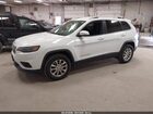2019 Jeep Cherokee Latitude 4x4 White vin: 1C4PJMCB3KD459955